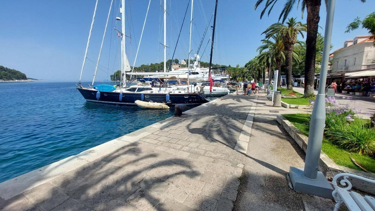 Palace Pernarius Cavtat Exterior photo