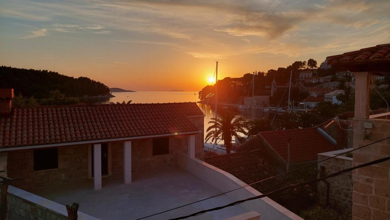 Palace Pernarius Cavtat Exterior photo