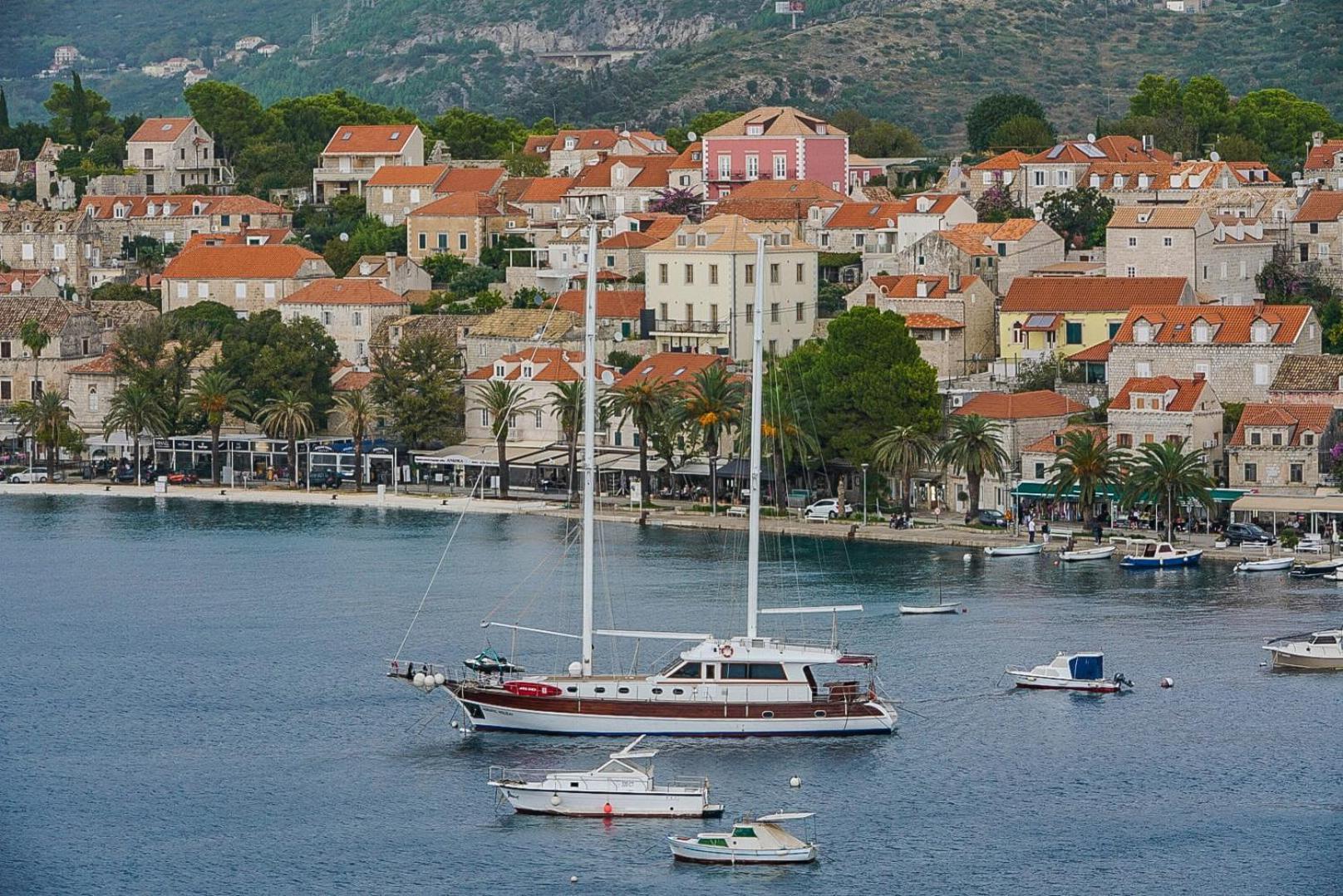 Palace Pernarius Cavtat Exterior photo
